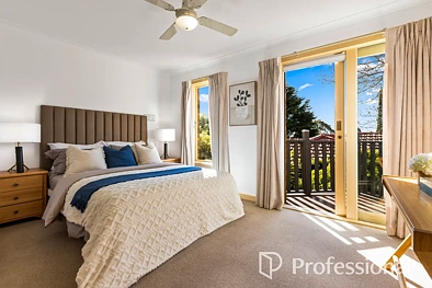 Address Withheld, Glen Waverley, VIC 3150, 4 Bedrooms, 2 Bathrooms, Townhouse