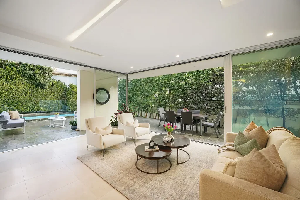 Rose Bay 4ਬੈੱਡਰੂਮ Magnificent Garden Apartment with House-Sized Proportions, Luxury Finishes and a Heated Pool