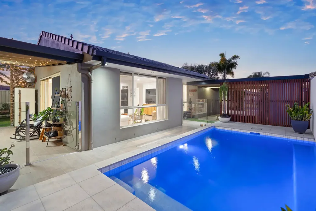 51 Montezuma Drive, Burleigh Waters, QLD 4220