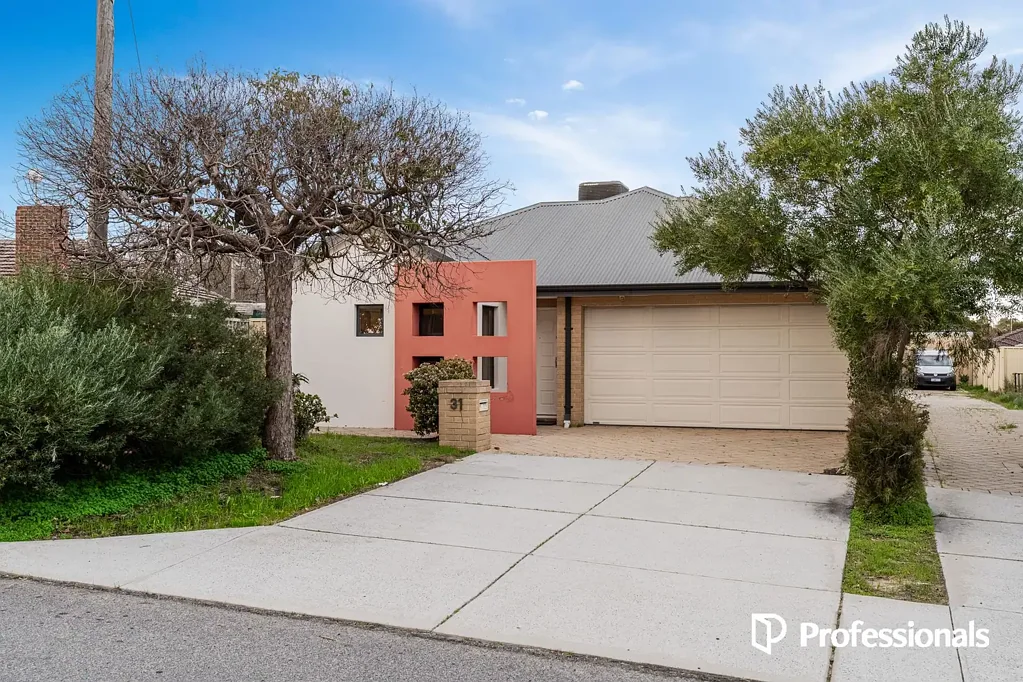 Balga 3房  MODERN COMFORT WITH PARKSIDE APPEAL