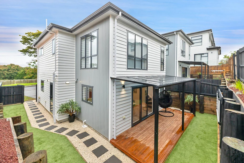 Avondale 3Zimmer Modern, Road Frontage & Full of Extras!