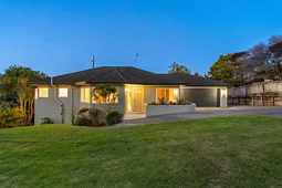 51B Birkdale Road, Birkdale
