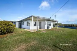 250 East Yolla Road, Henrietta