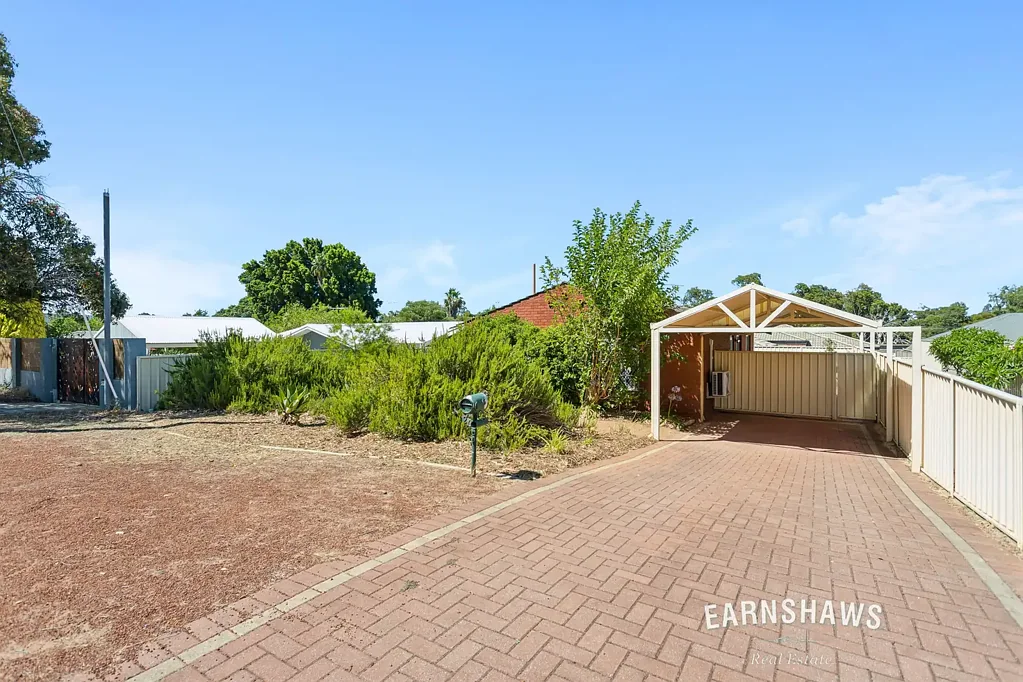 20a Abercorn Road, Forrestfield, WA 6058