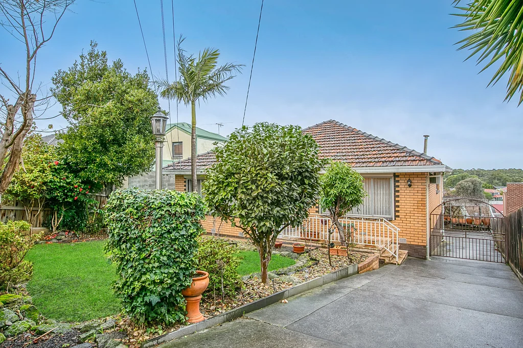 6 Ayr Street, Reservoir, VIC 3073