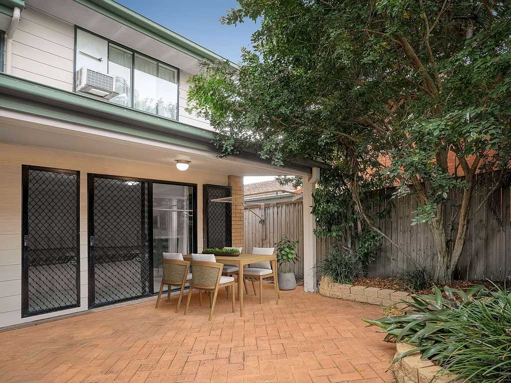 1/8 Manson Parade, Yeronga, QLD 4104