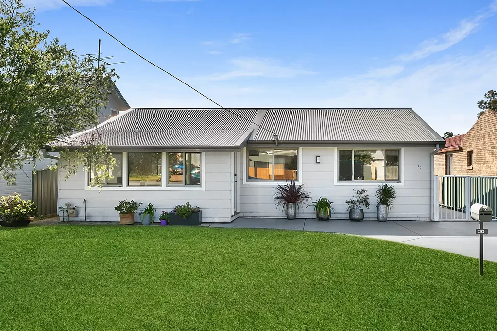 Bateau Bay 3Kwarto Coastal retreat in sought-after East Bateau Bay