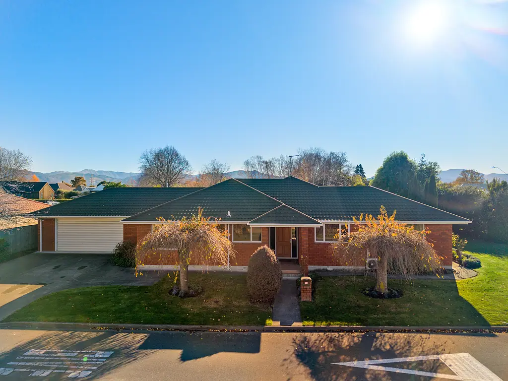 Springlands 3房  What's the price? Make an offer!