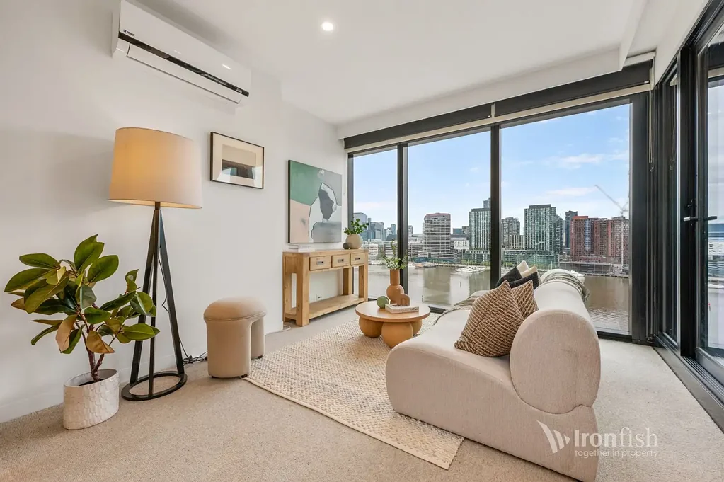 Docklands 1Kwarto Wake Up to Stunning Harbour Views in the Heart of Docklands!