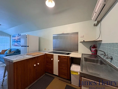 2/3 Fletcher Street, Beresfield, NSW 2322, 1 कमरे, 1 बाथरूम, Studio