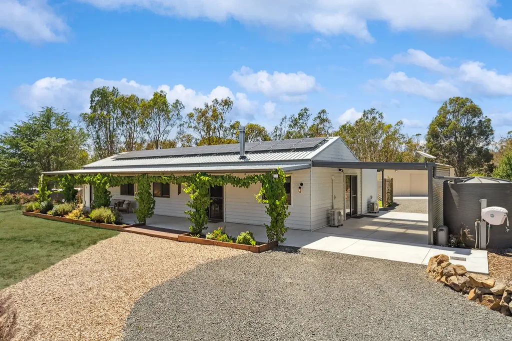Metcalfe 3Phòng ngủ This could be your forever home, move in with nothing left to do