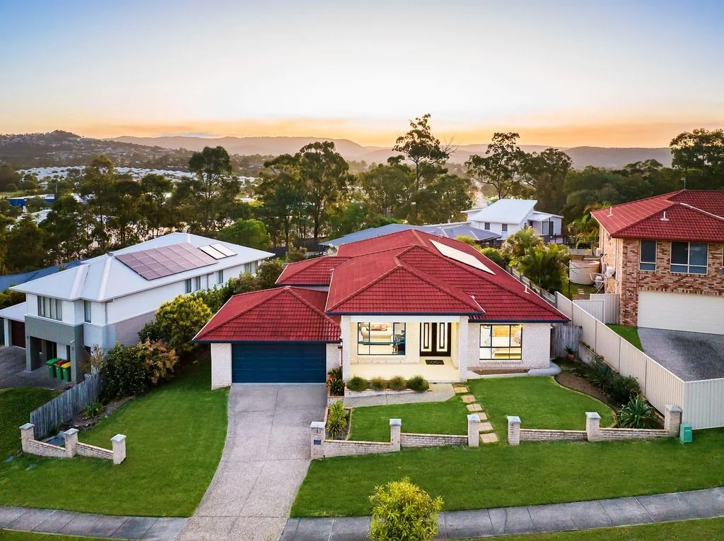 8 John Francis Drive, Carrara, QLD 4211