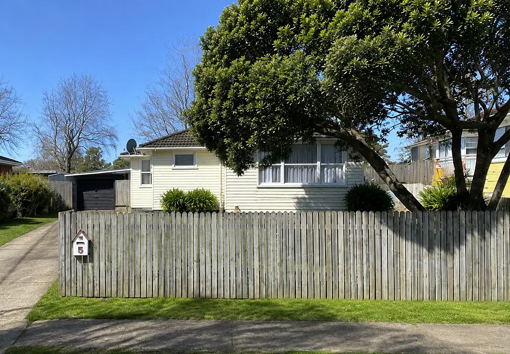 9 Kohinoor Avenue, Mangere, Manukau City, Auckland