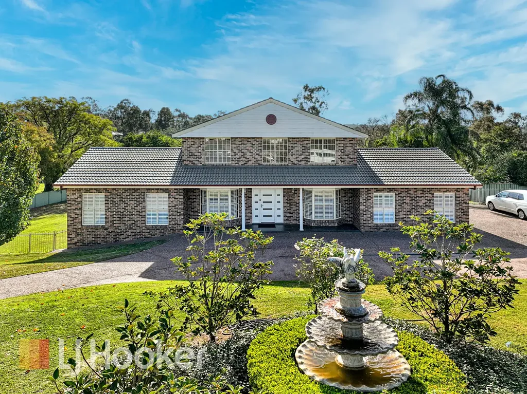 Singleton 7 Bedroom Expansive Family Home with Limitless Potential