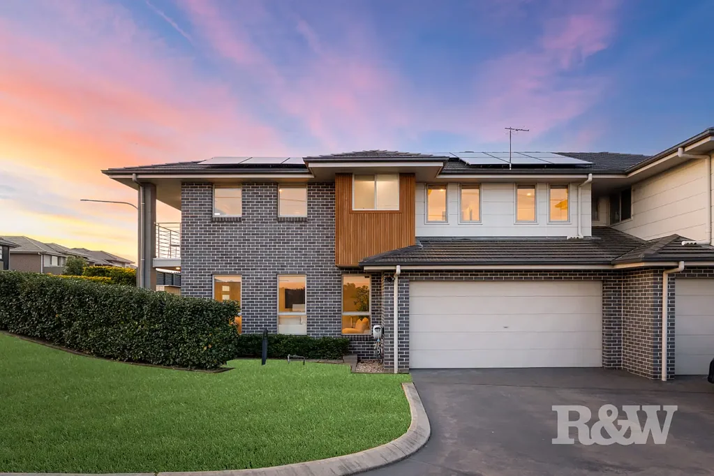 1/19 PORT HEDLAND ROAD, Edmondson Park, NSW 2174