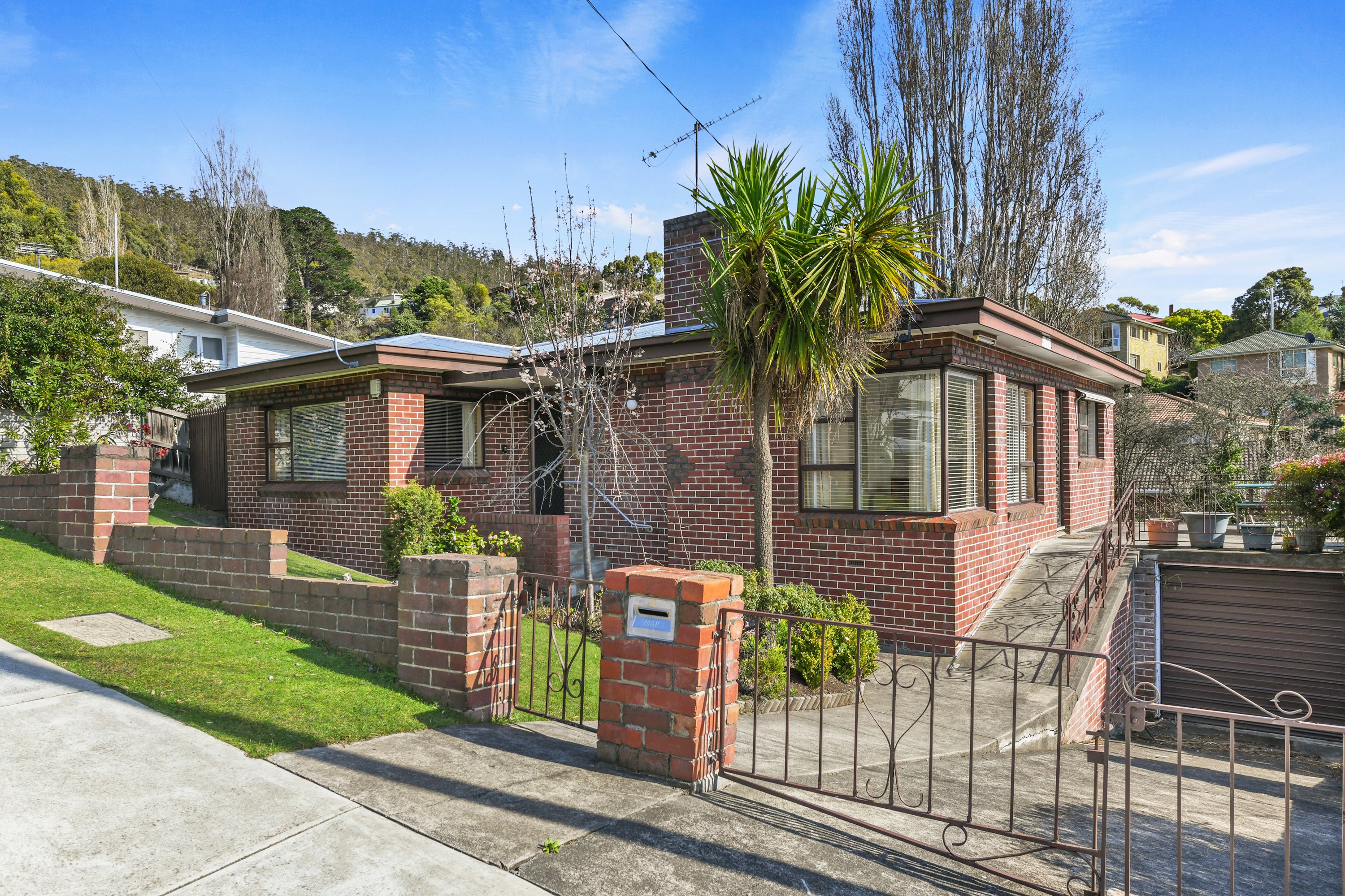 19 ROSSENDELL AV, WEST HOBART TAS 7000, 0 ห้องนอน, 0 ห้องน้ำ, House