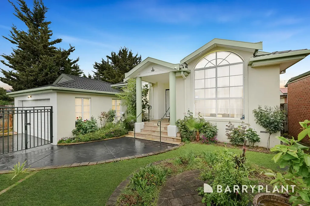 57 Hedgeley Drive, Berwick, VIC 3806