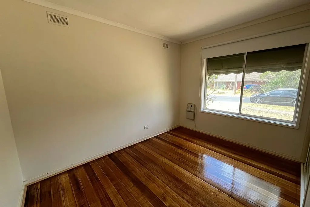 Renovated 3 Bedroom house in Prime location !!!!