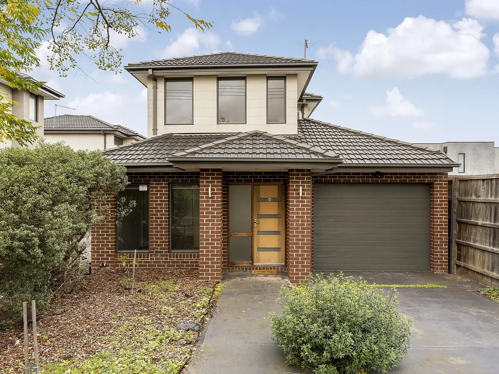 Sydenham 3Kwarto Modern Street-Facing Townhouse in a Prime Sydenham Location