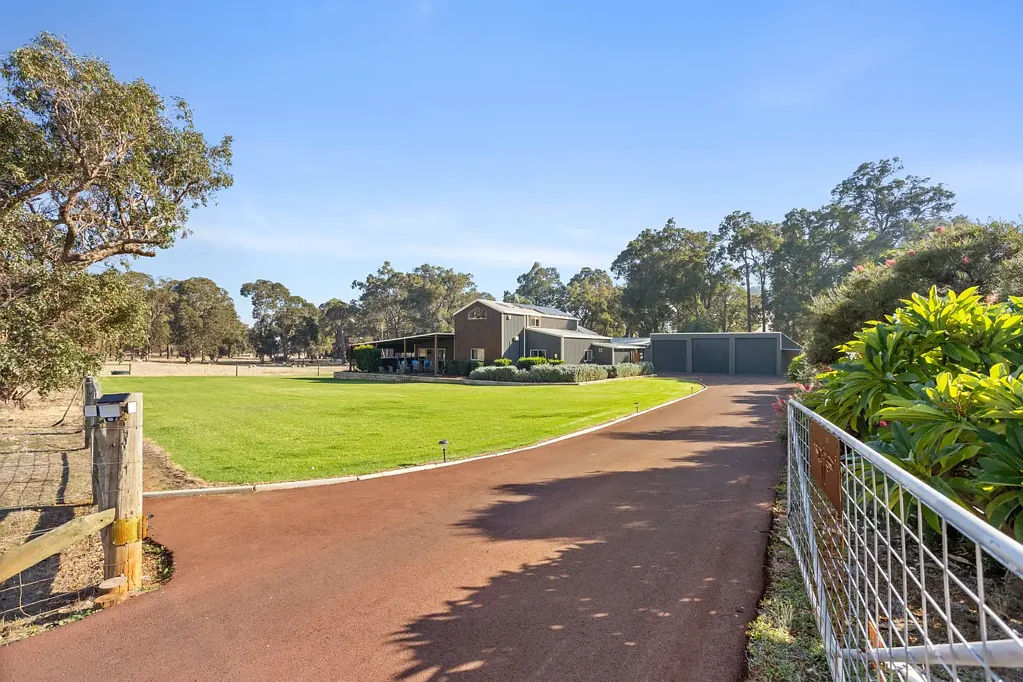 39 Logue Brook Dam Road, Cookernup, WA 6219