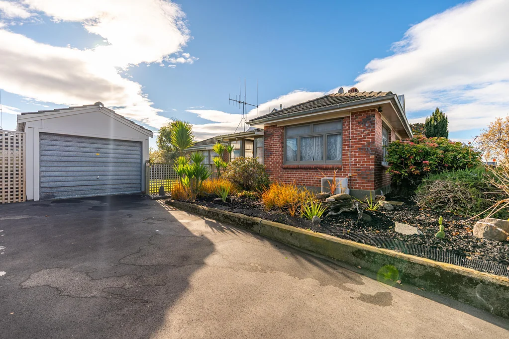 Maori Hill 2 Bedroom Great spot - great house