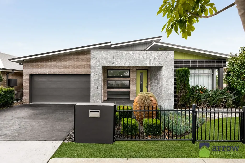 20 Sargent Street, Oran Park, NSW 2570