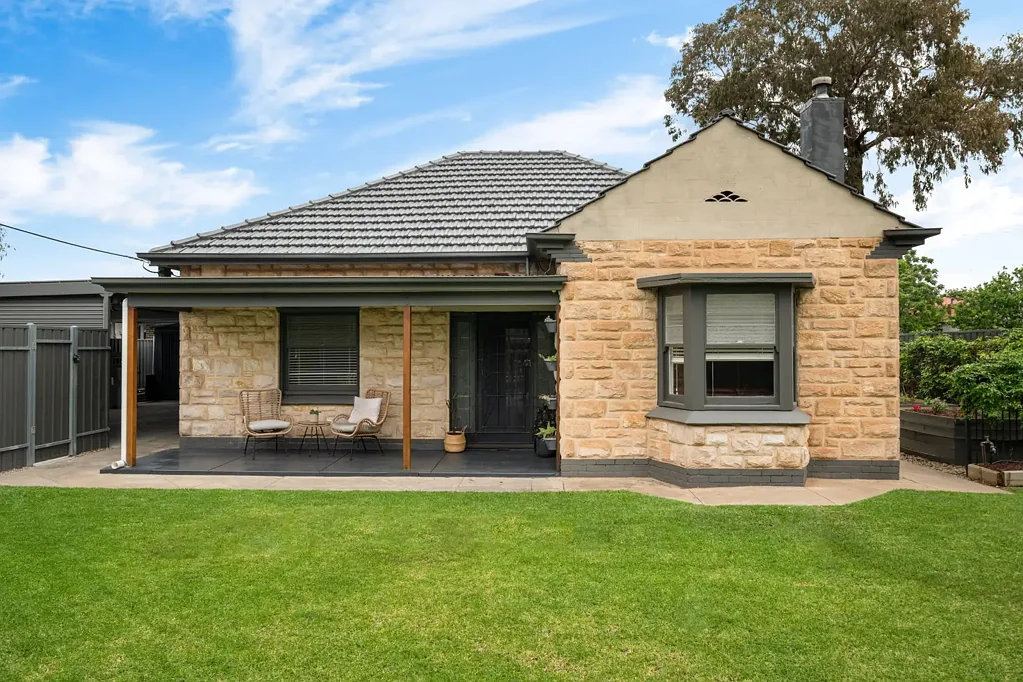 15 Clark Terrace, Seaton, SA 5023