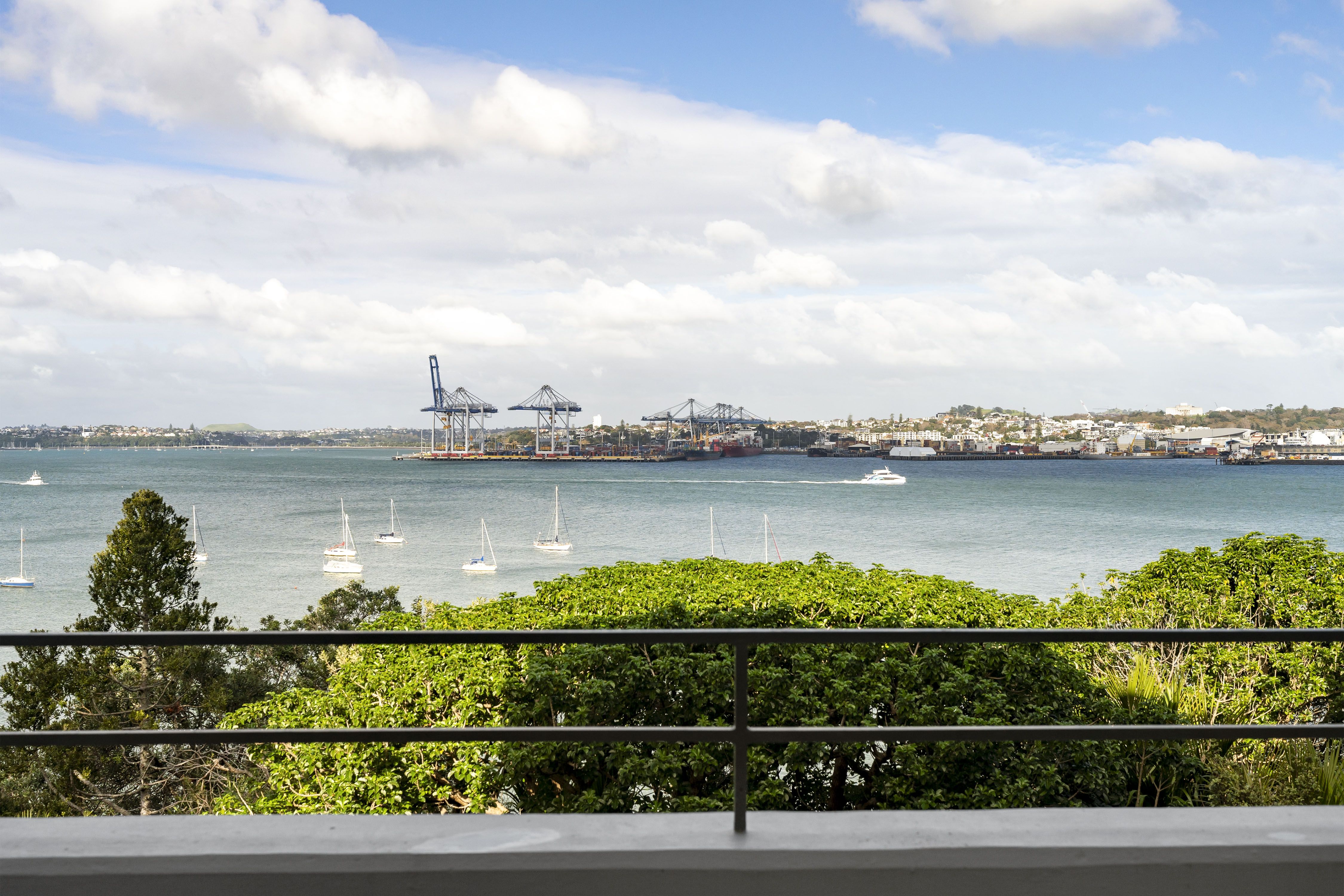 Apt M6/45 Stanley Point Road, Devon Park, Devonport, North Shore City, 2 ห้องนอน, 1 ห้องน้ำ, Apartment