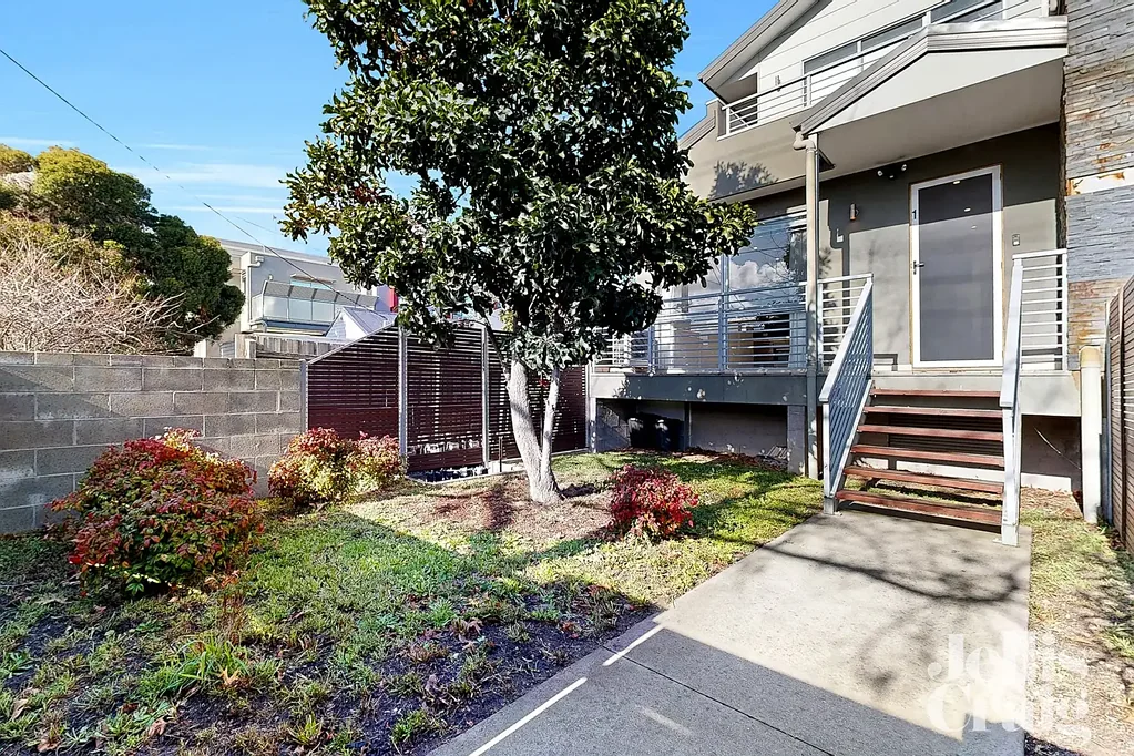 Effortless living in a convenient locale