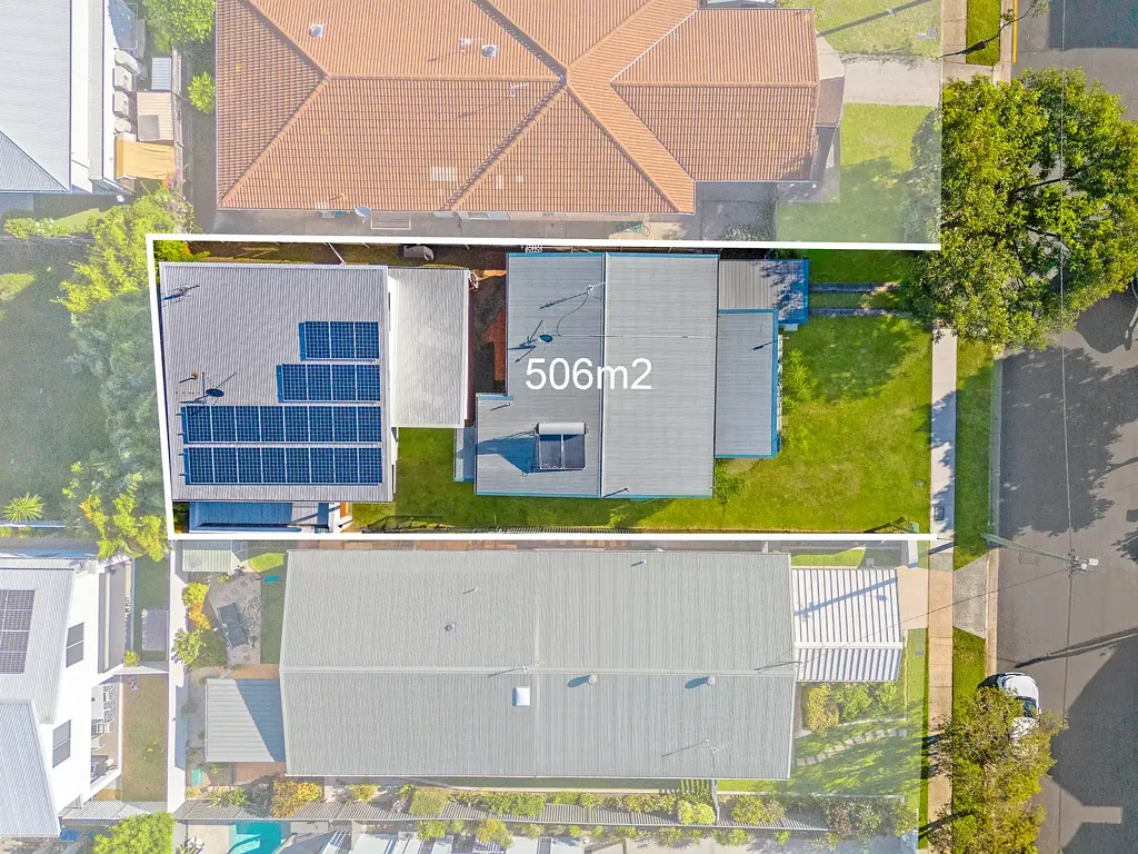 5 Helena Street, Biggera Waters, QLD 4216