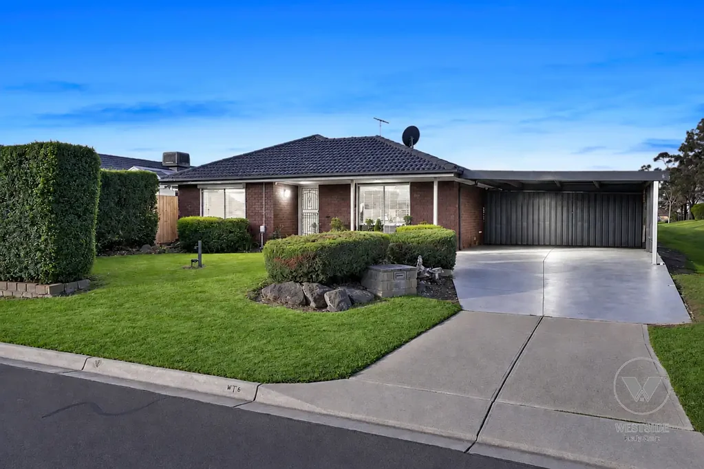 Werribee 3房 占地约 578 平方米的多功能家庭住宅，潜力无限！ A Versatile Family Home on Approximately 578sqm with Exceptional Potential!