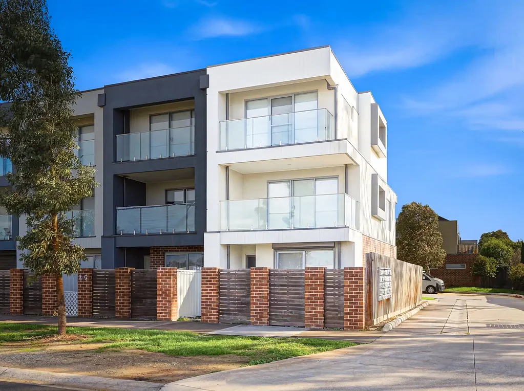 TOWNHOUSE FOR RENT IN TARNEIT