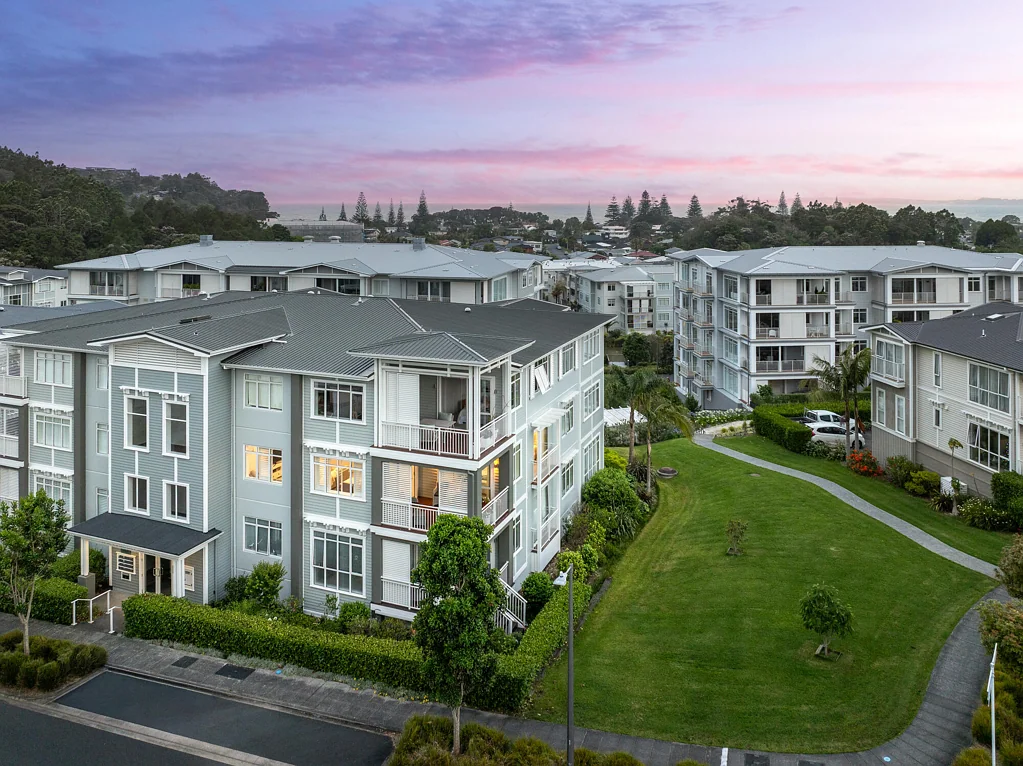 Orewa 2chambre Priced to sell - Act fast