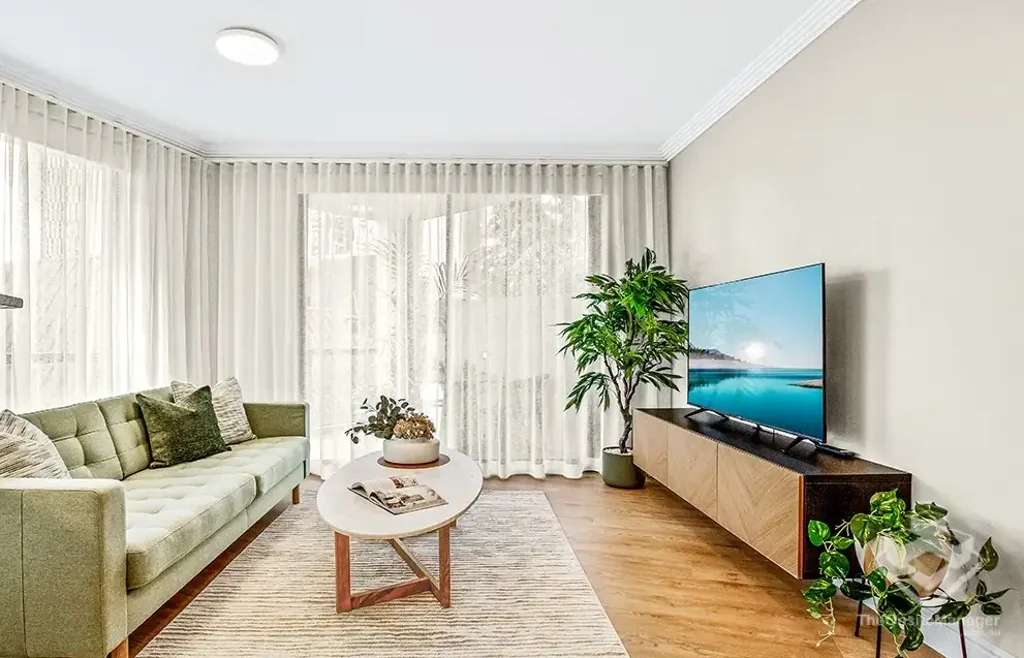 1 bedroom 1 study Freshly Renovated | Peaceful Church Precinct | Brisbane CBD Convenience