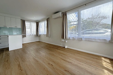 Spacious & Sunny 2-Bedroom Sanctuary in Sandringham