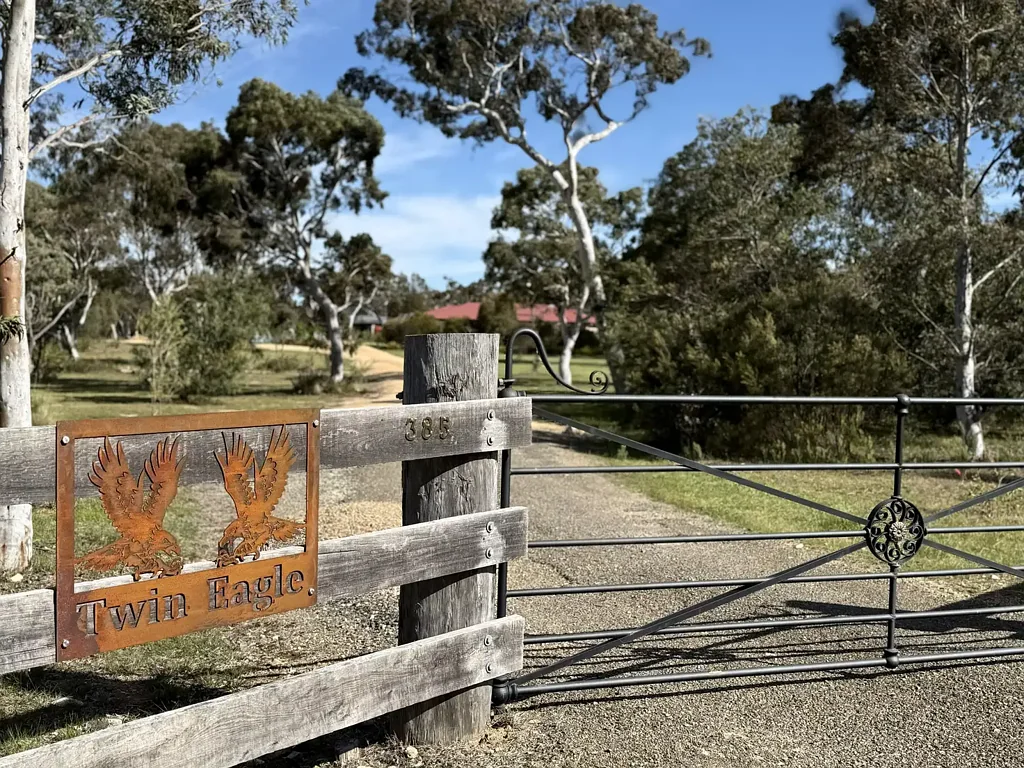 Braidwood  'TWIN EAGLES' .....LIFESTYLE and FREEDOM.