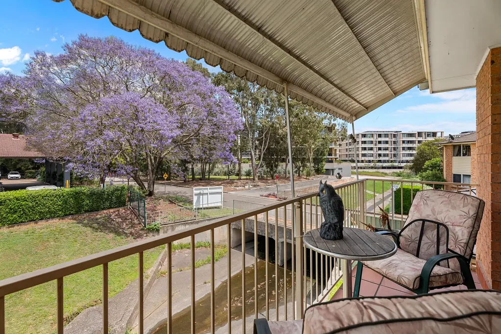 Penrith 2Kwarto Lovely upstairs OVER 55's unit