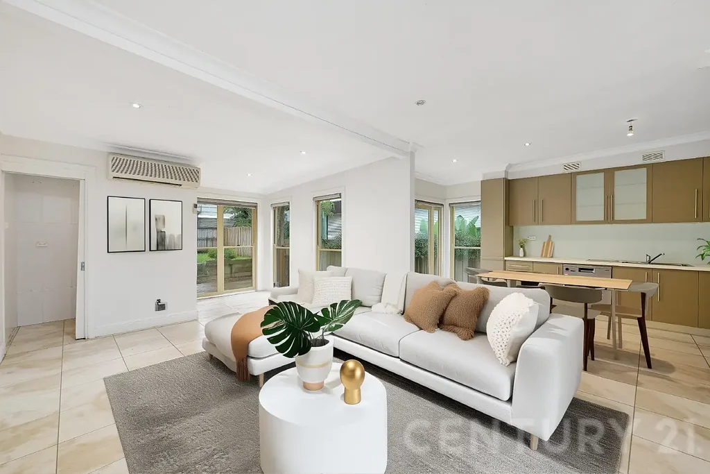 Pet Friendly Double-Fronted Cottage in Prime Rozelle Location