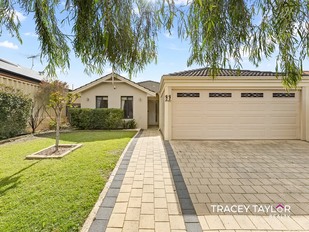 Ridgewood 4 Slaapkamer Freshly Updated with Room to Relax & Entertain