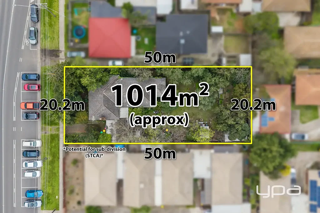 Melton 4Kwarto HUGE 1,014m2 (approx.) IN RGZ1