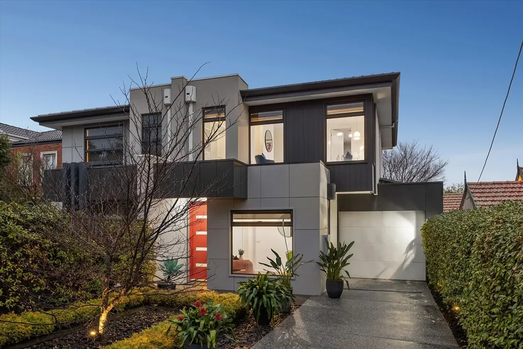 12A McKinnon Road, Mckinnon, VIC 3204