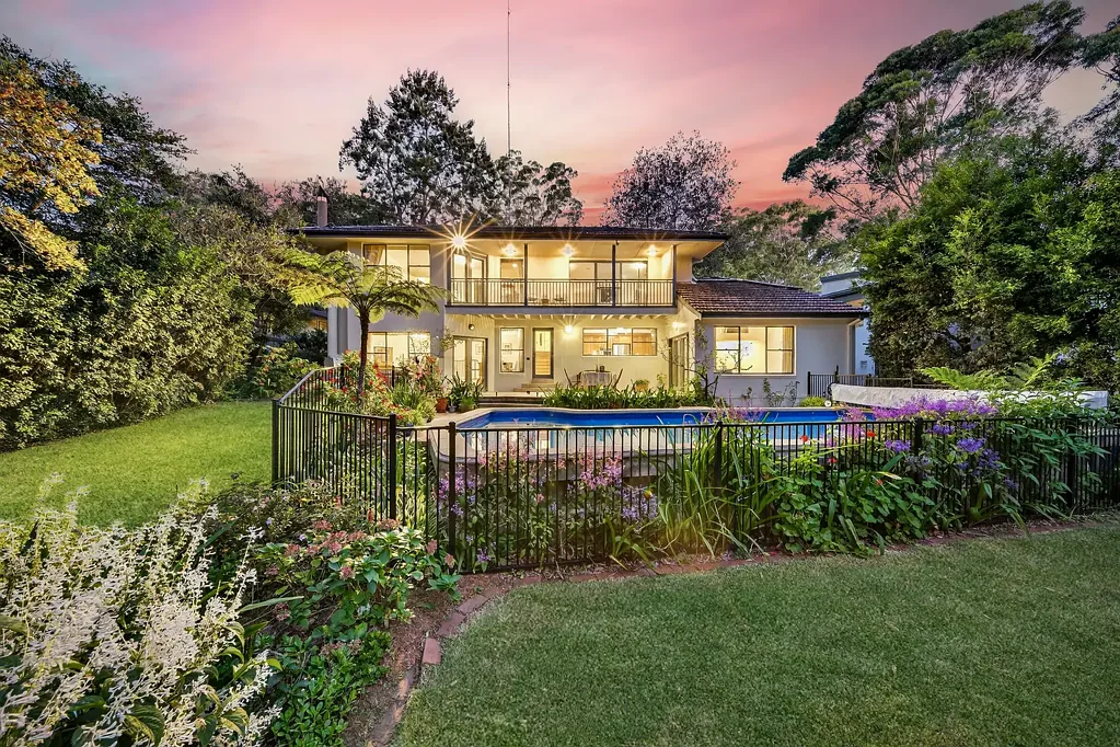 16 Morrison Place, Pennant Hills, NSW 2120