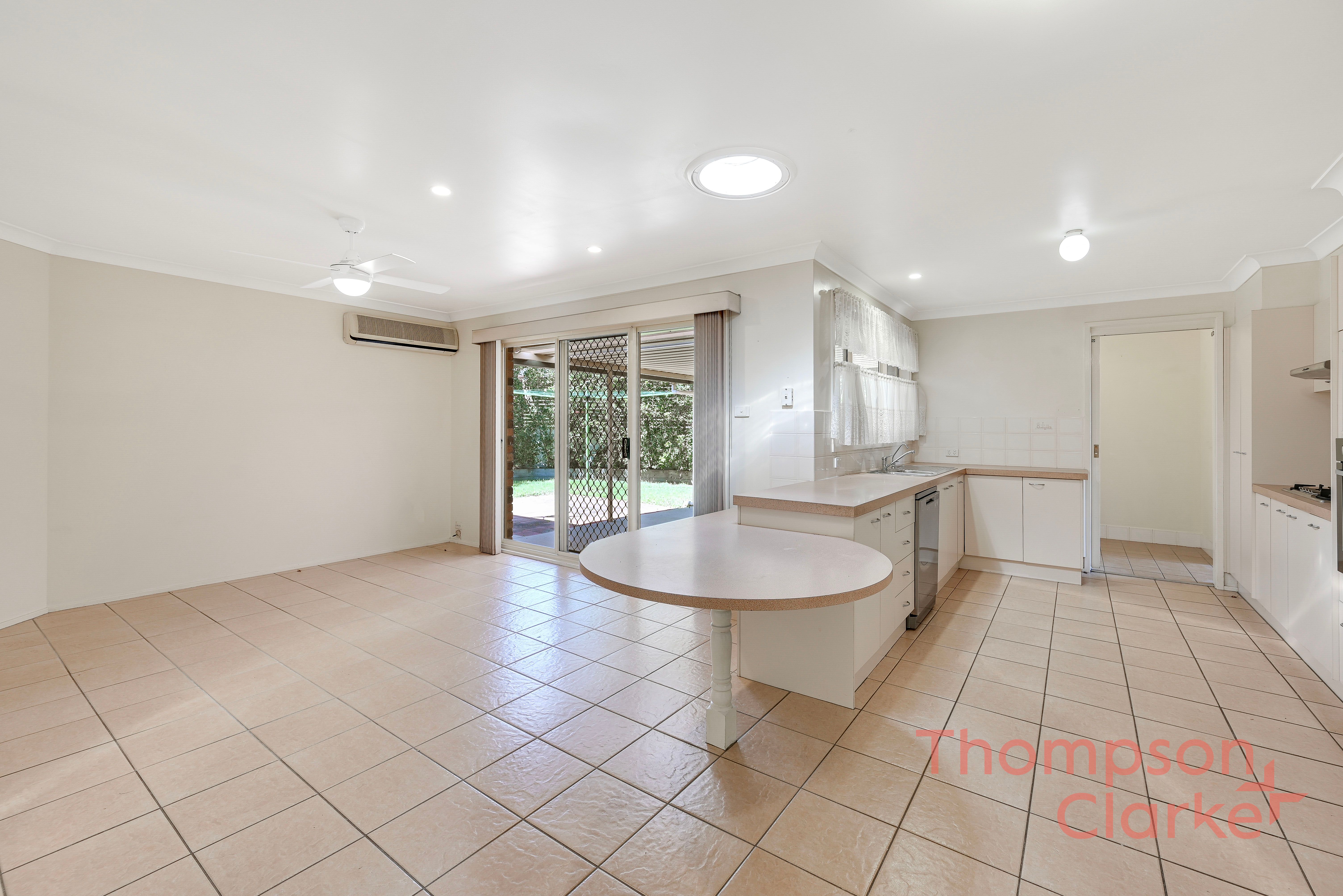 32 GEORGE ST, EAST MAITLAND NSW 2323, 0部屋, 0バスルーム, House