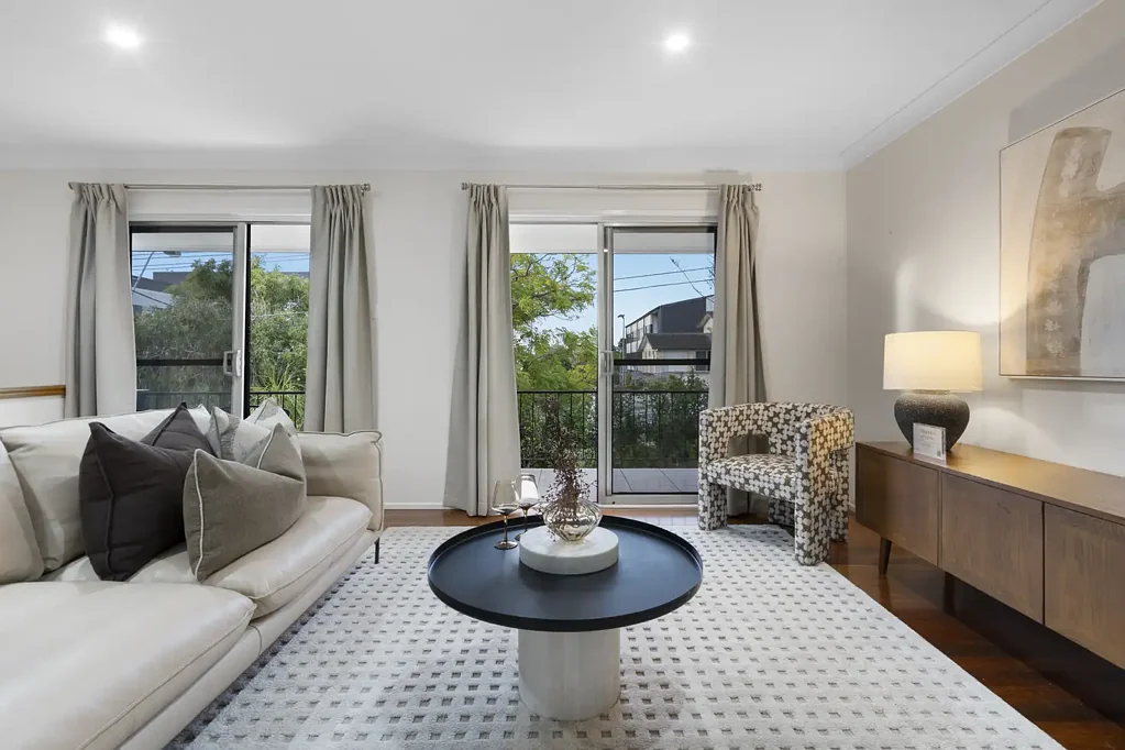 Everton Park 3침실 Substantial Family Living in a Connected Northside Pocket
