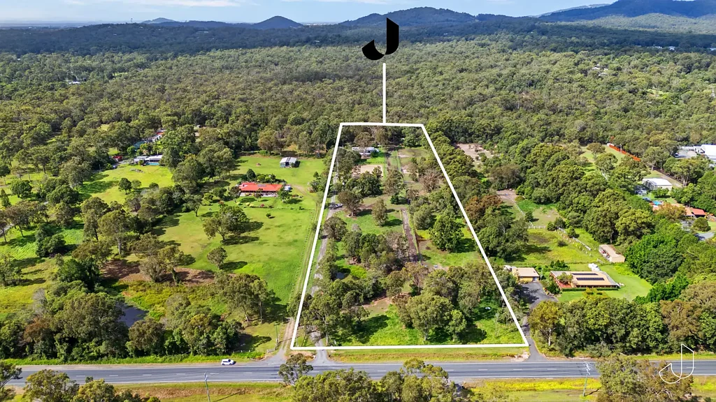 Buccan 3 Bedroom Exceptional Acreage Living at 706 Waterford-Tamborine Road
