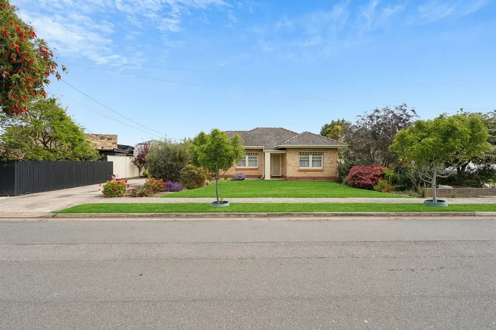 12 Colwood Avenue, Fulham, SA 5024