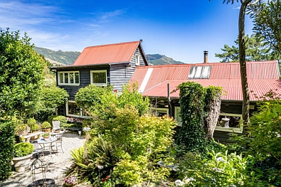 Akaroa 2Zimmer 4.39ha of gardens, grazing and views