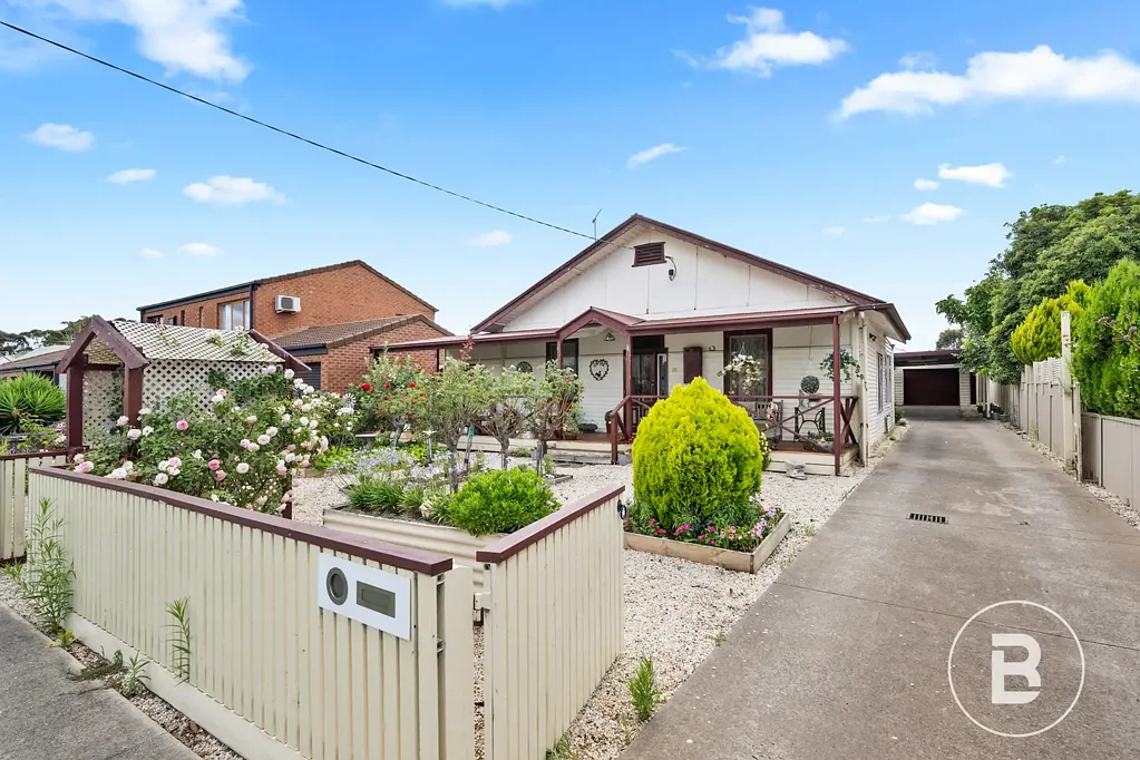 92 Burns Street, Maryborough, VIC 3465