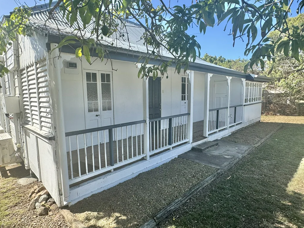 60 Livingstone Street, Bowen, QLD 4805