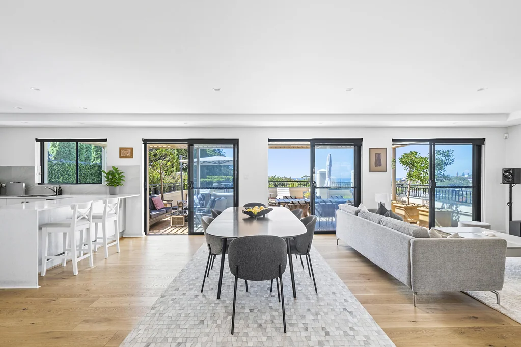 Randwick 3कमरा Boutique Coastal Residence with Expansive Outdoor Living